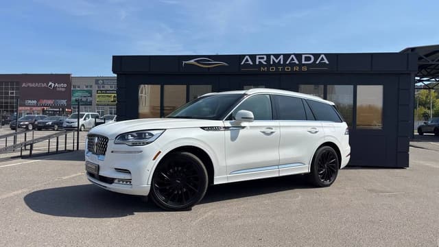 Lincoln Aviator